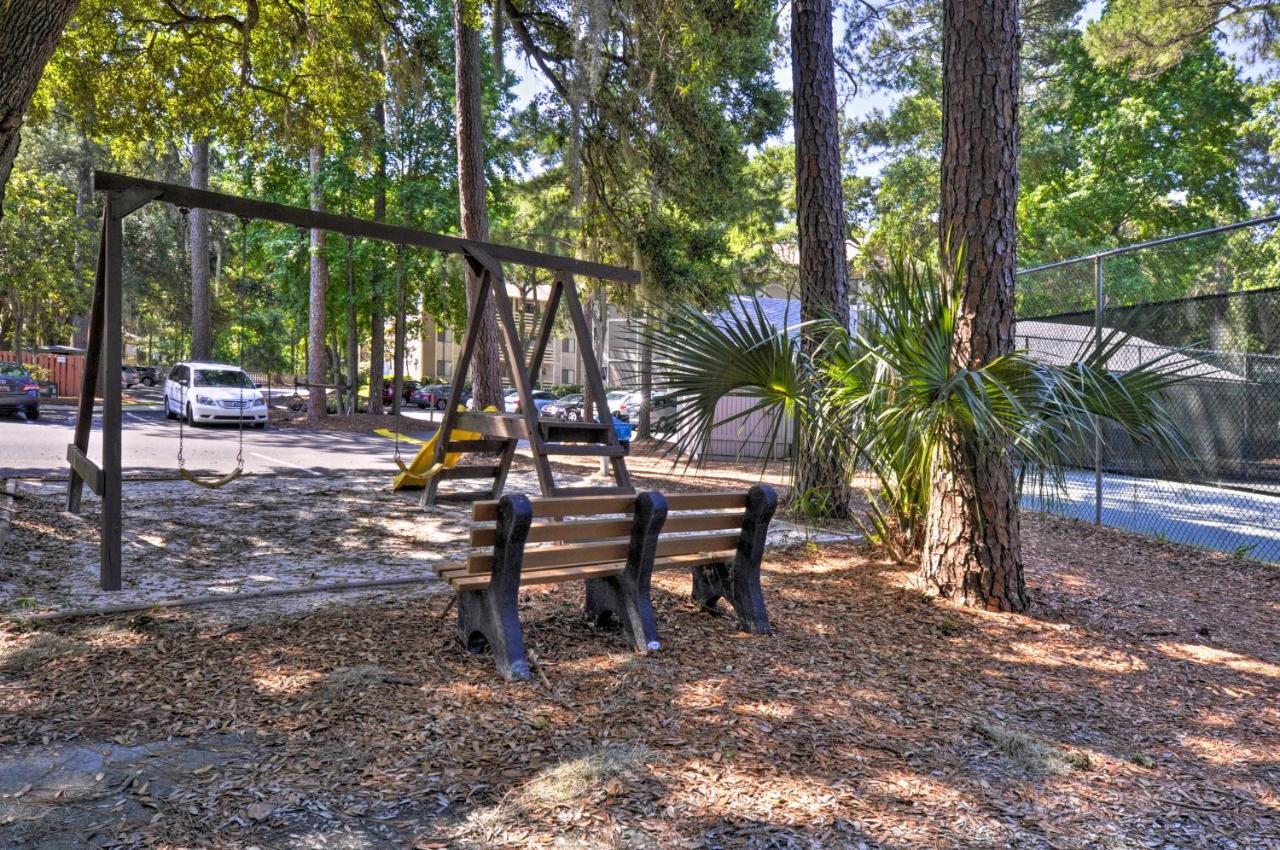 Resort-Style Hilton Head Condo - Walk To Beach! Hilton Head Island Exterior foto