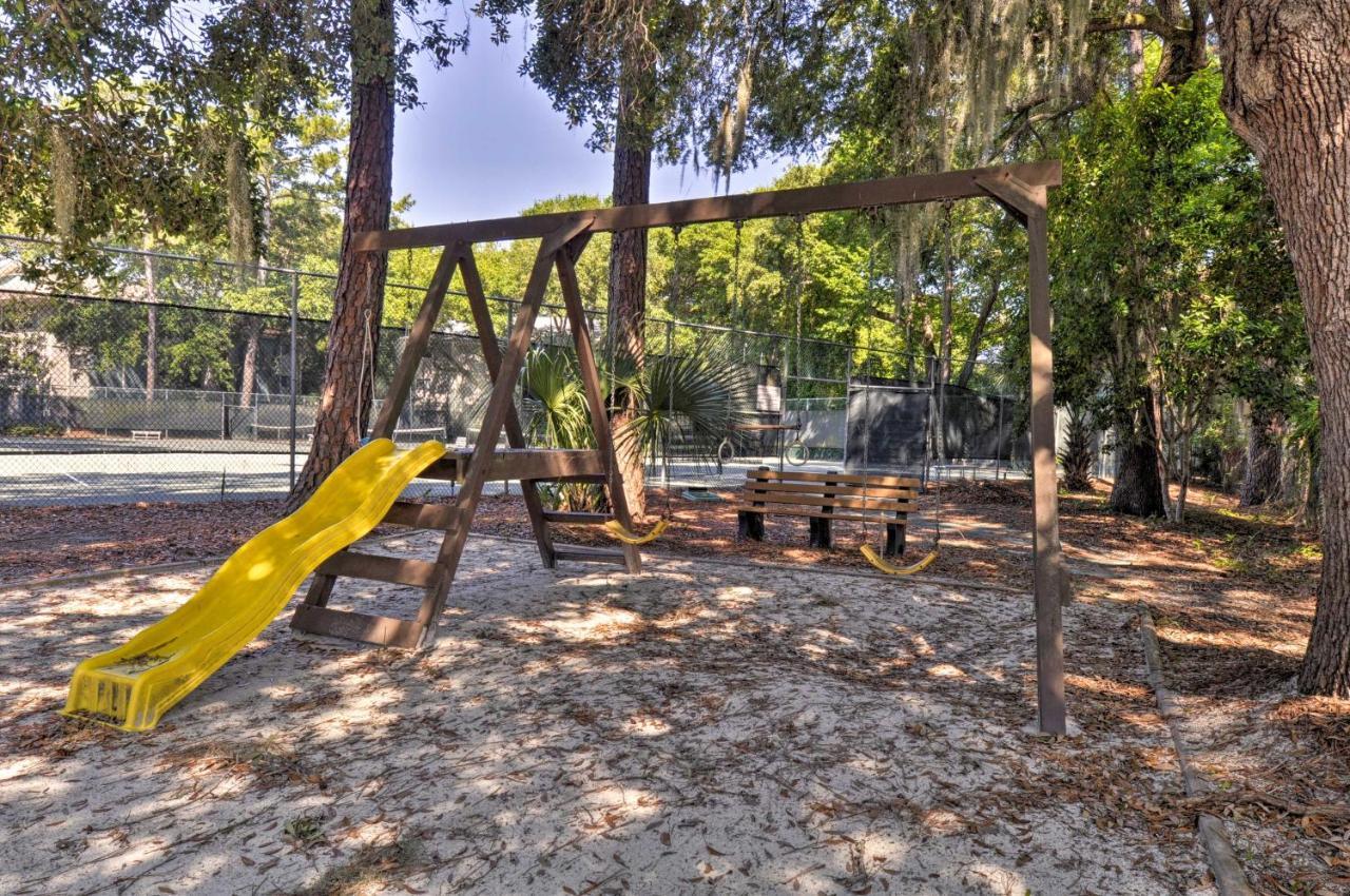 Resort-Style Hilton Head Condo - Walk To Beach! Hilton Head Island Exterior foto